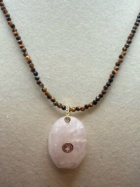 Adina Eden Rose Quartz and Tiger Eye Pendant Necklace nwt